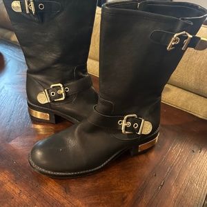Vince Camuto women's black boots size 8